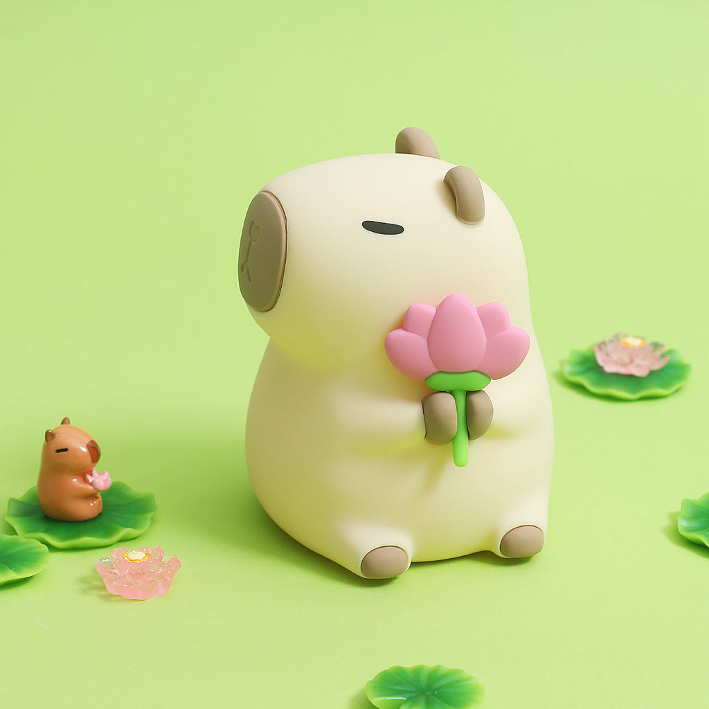Maetiva® Flower Capybara Squishy Silicone Night Light - Perfect Gift for Kids and Girls