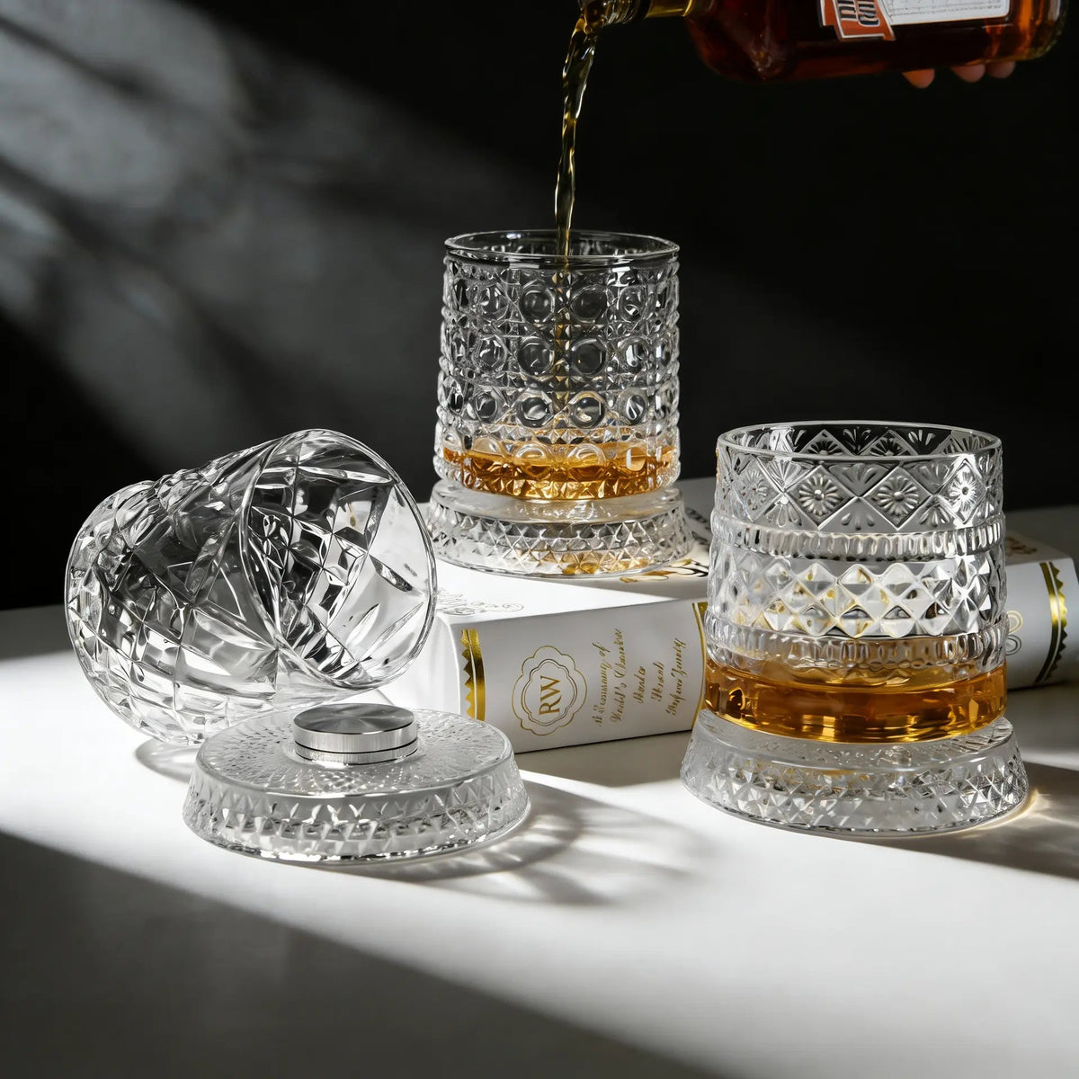 Whiskey Glass — Spinning, Crystal, Elegant, Unique, Modern, Luxury