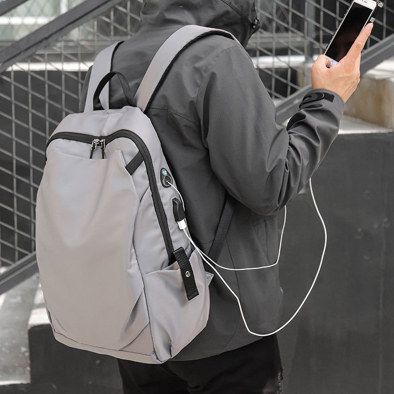 Smart Charging Travel Backpack 
Maetiva