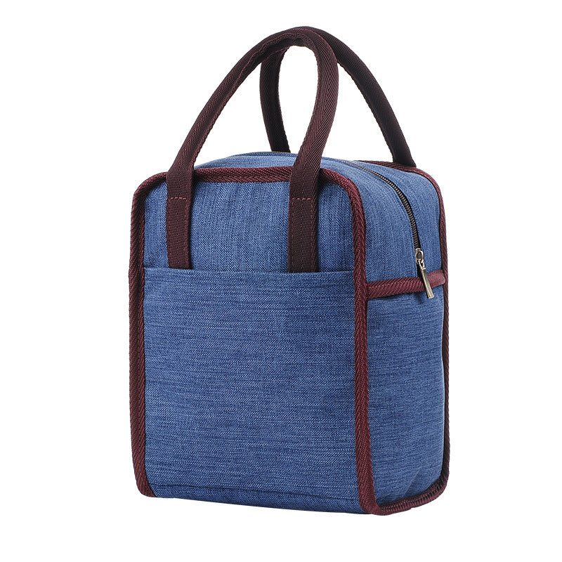 Insulated cooler bag with practical side pockets 
Maetiva