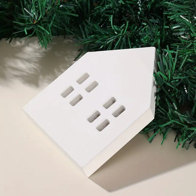 Decorative wooden hut for the table