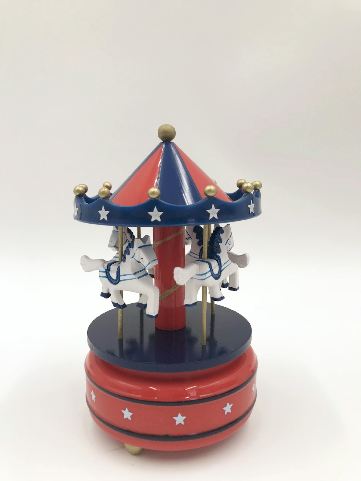 Decorative carousel music box with painting