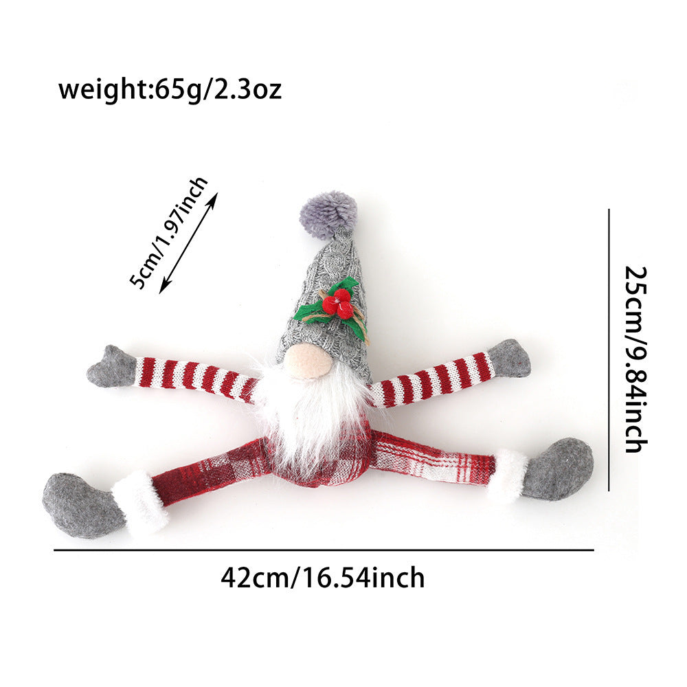 Christmas gnome curtain holder made of knit