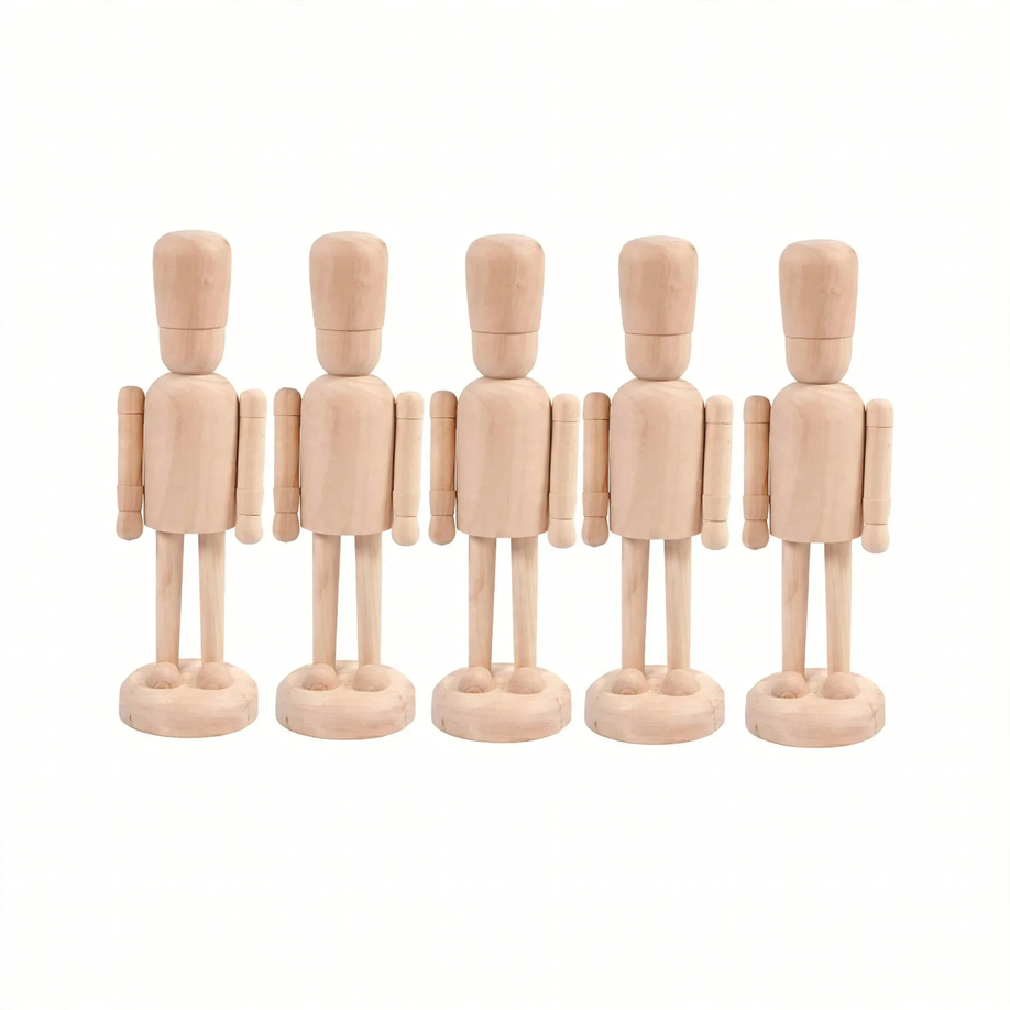 DIY-Nutcracker-Figure made of birch wood