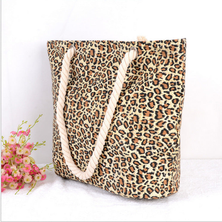 Beach bag 
Maetiva