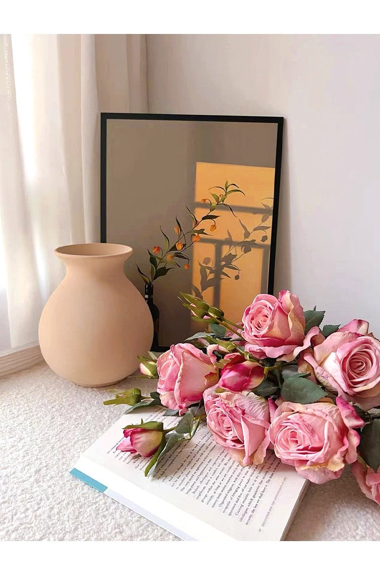 Textured Globe Vase - Beige