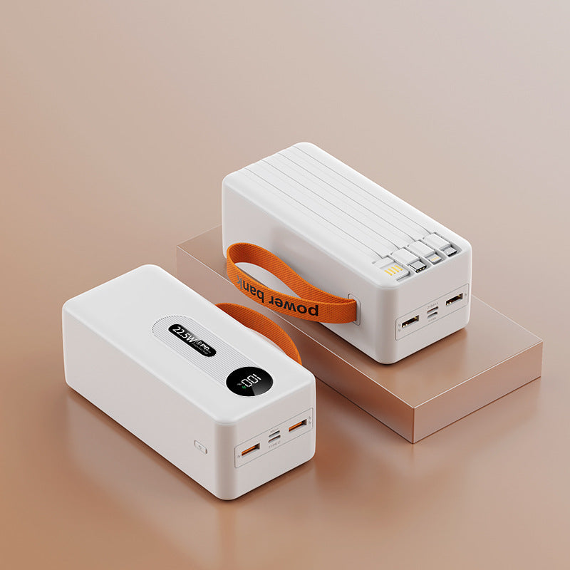 High-performance power bank with digital display 
Maetiva