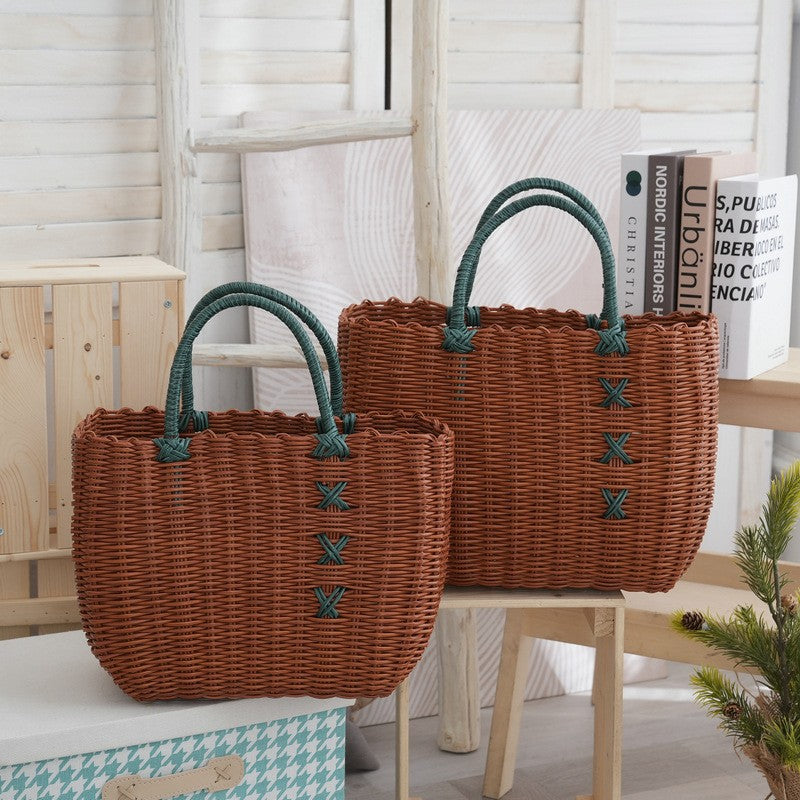 Chic Handbag 
Maetiva