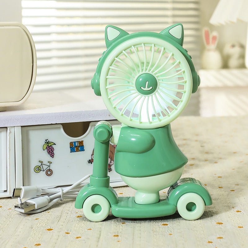 Ladies portable hand fan with cute animal design 
Maetiva
