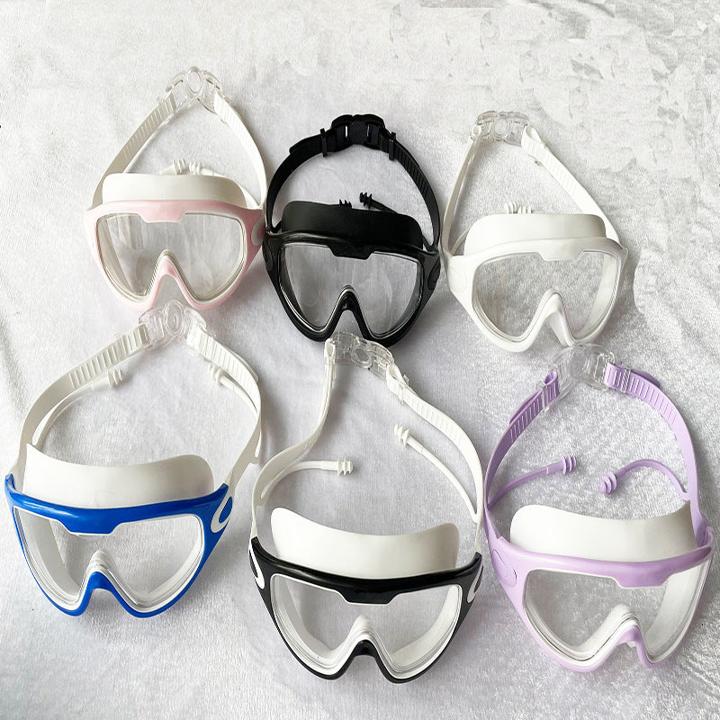 Swimming goggles 
Maetiva