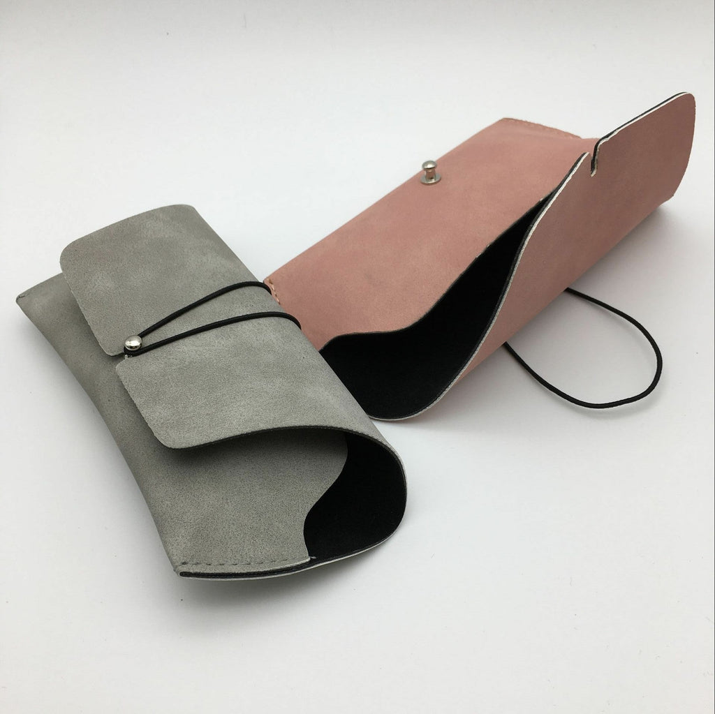 Leather Eyewear Case 
Maetiva