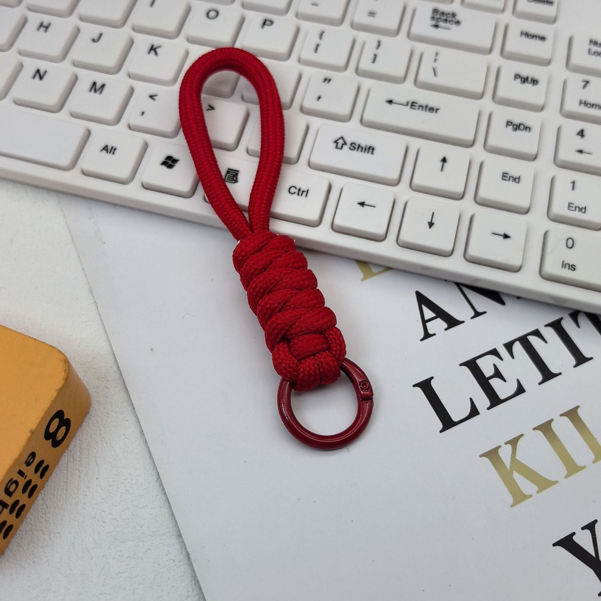 Keychain Lanyard 
Maetiva
