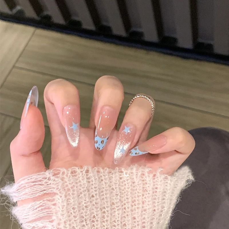 Ombre Glossy Press-On Nail Extensions 
Maetiva