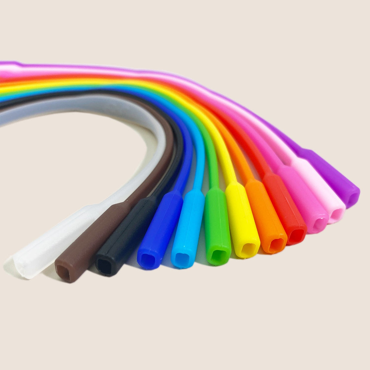 Silicone Eyewear Retaining Grip 
Maetiva
