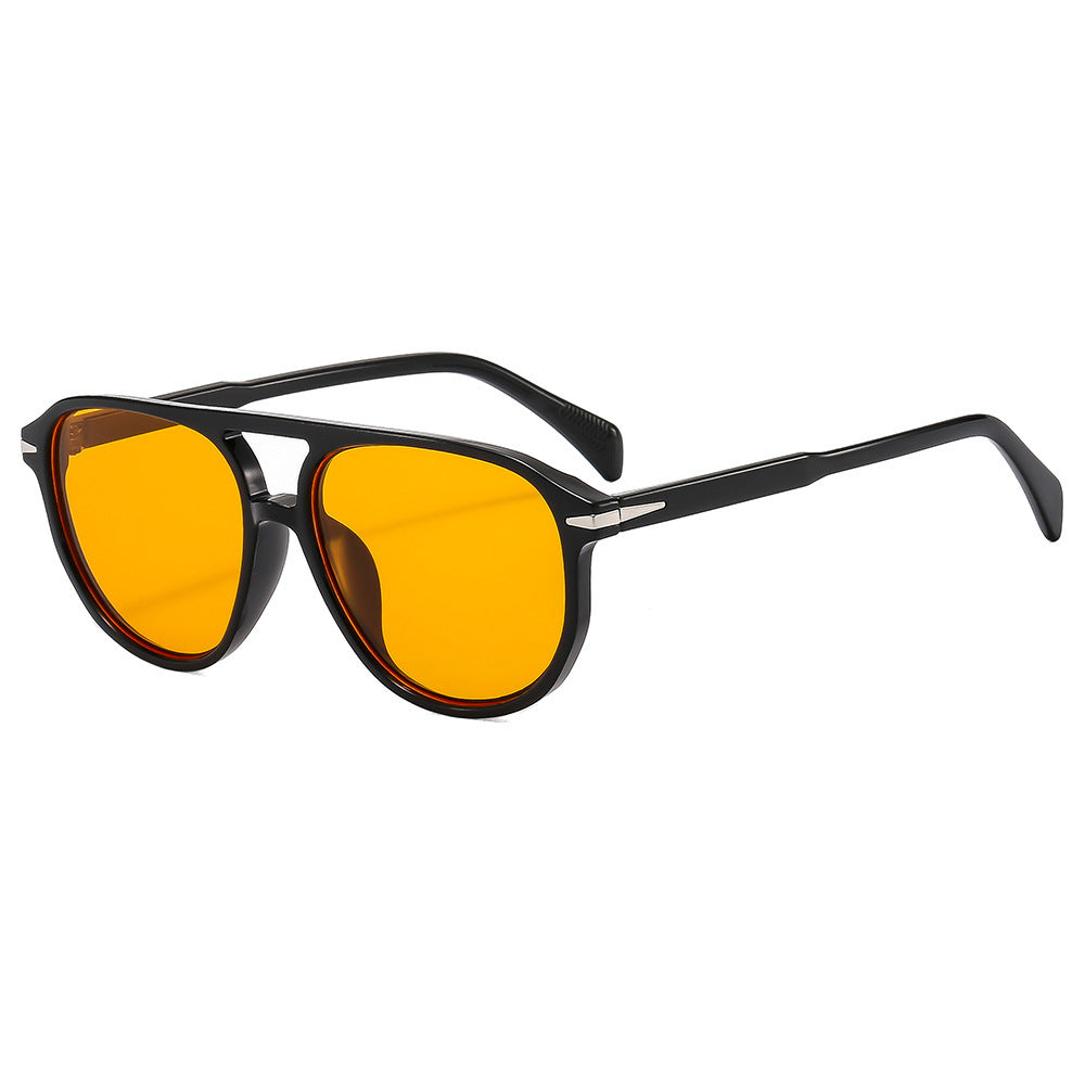 Fashionable Geometric Sunglasses 
Maetiva