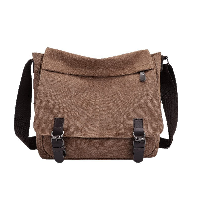Practical shoulder bag 
Maetiva