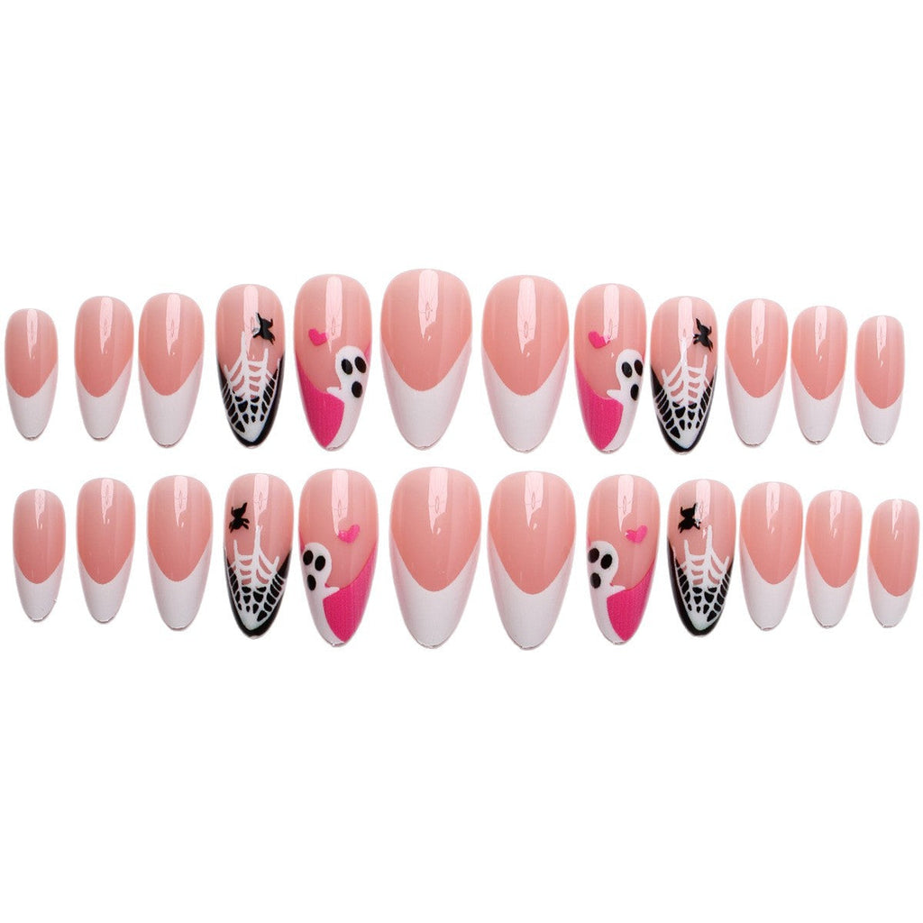 Creatively designed Halloween artificial nails 
Maetiva