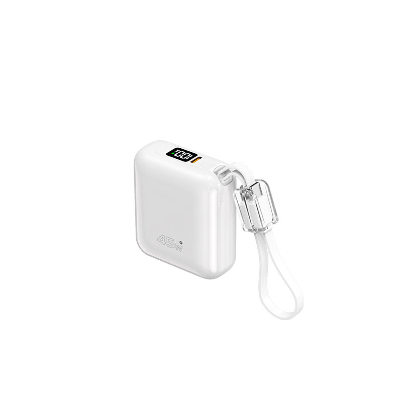 Portable power bank with 45W fast charging function 
Maetiva