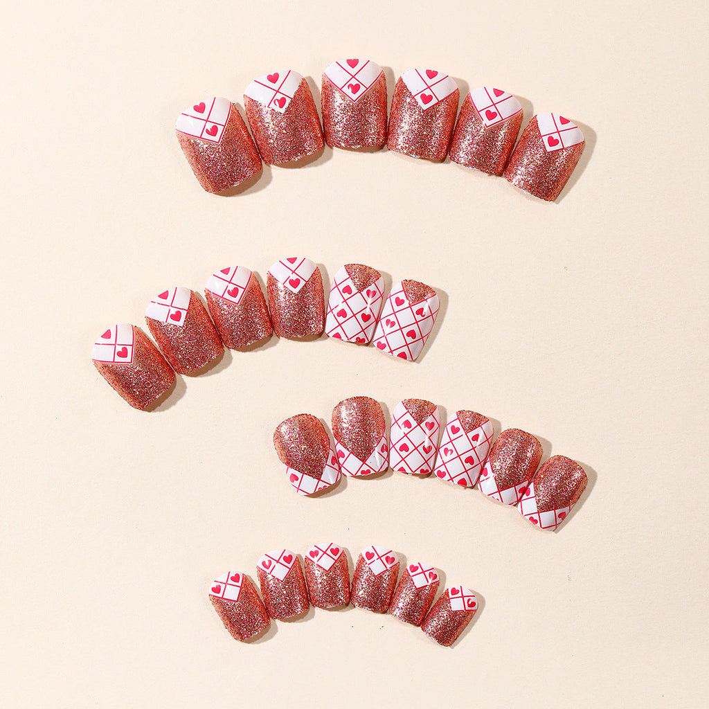 Heart Pattern Nail Art Kit 
Maetiva