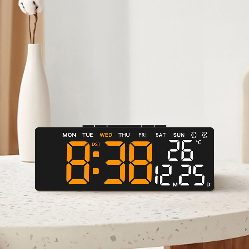 Digital multifunction alarm clock with large display 
Maetiva