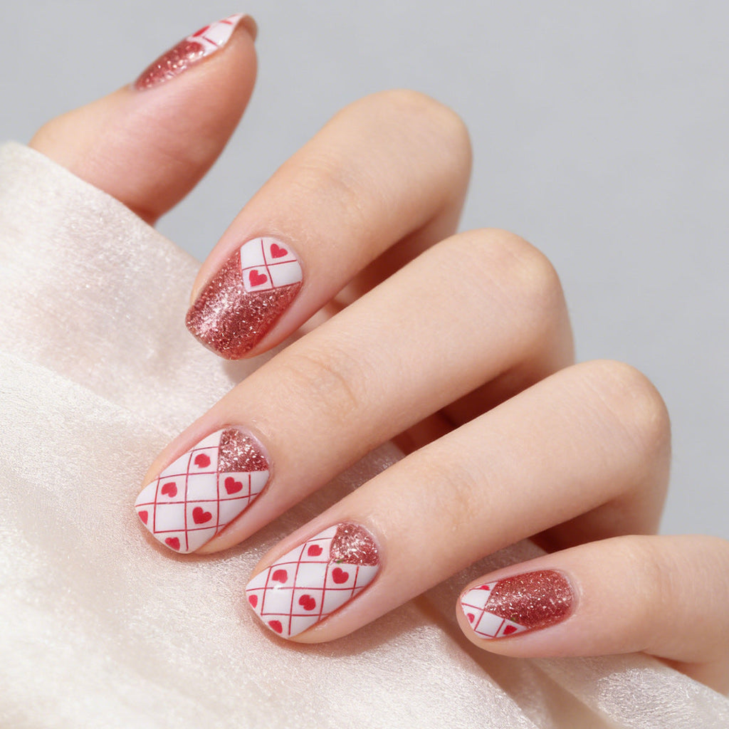 Heart Pattern Nail Art Kit 
Maetiva
