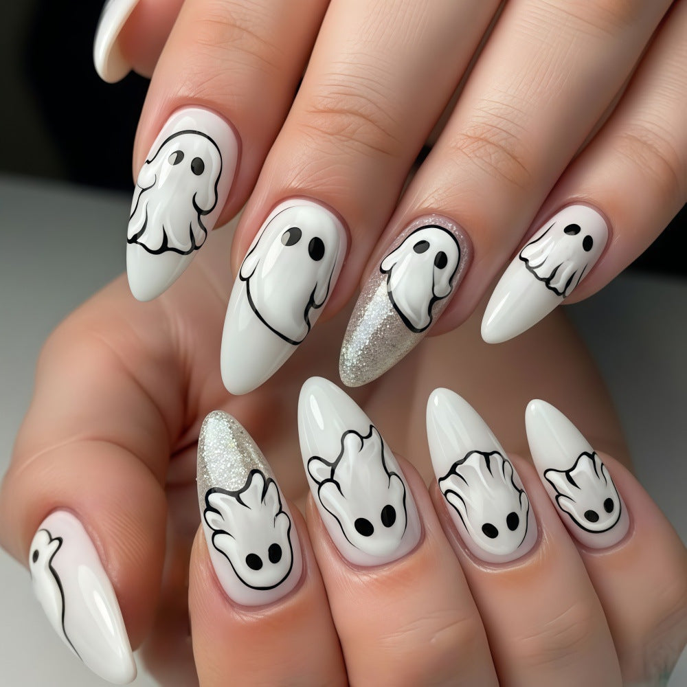 Creative Ghost Design Nail Art 
Maetiva
