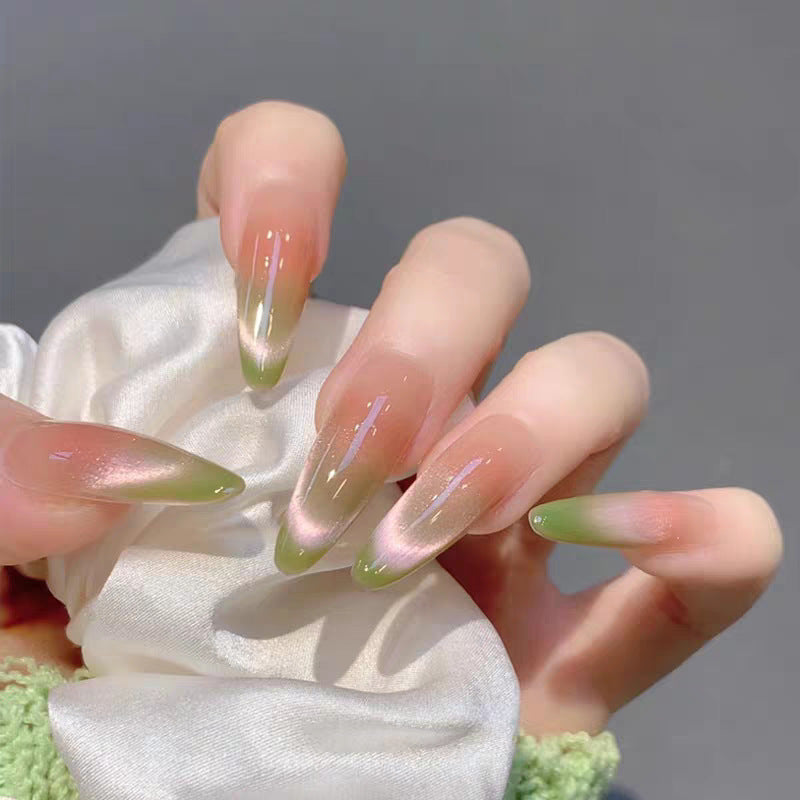 Decorative Press-On Nail Art Set with Cute Bow Accents 
Maetiva