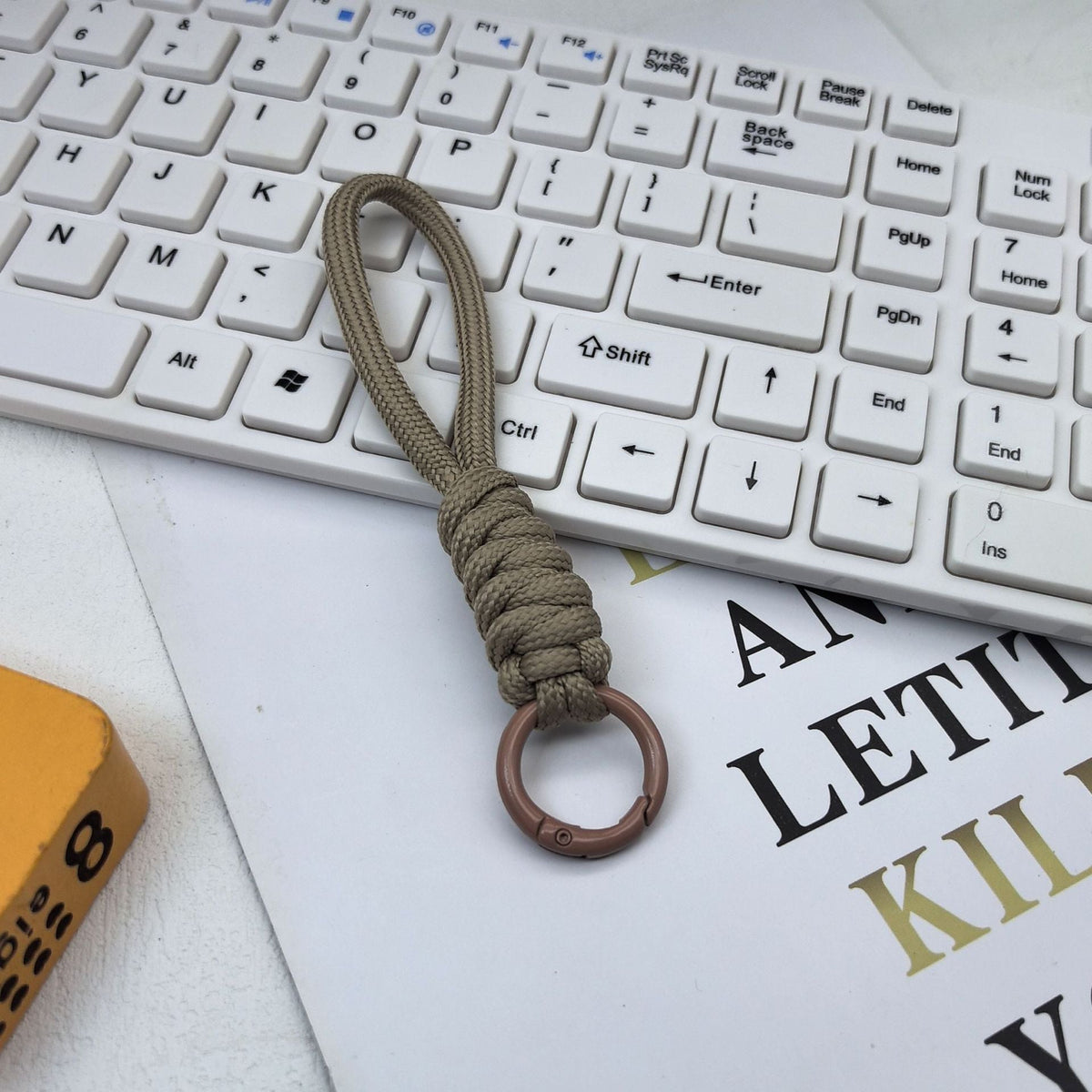 Keychain Lanyard 
Maetiva