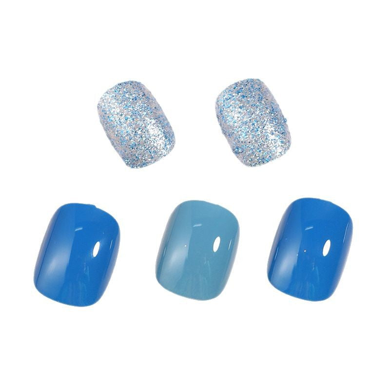 Artistic Press-On Nail Set with Sparkling Glitter Effect 
Maetiva