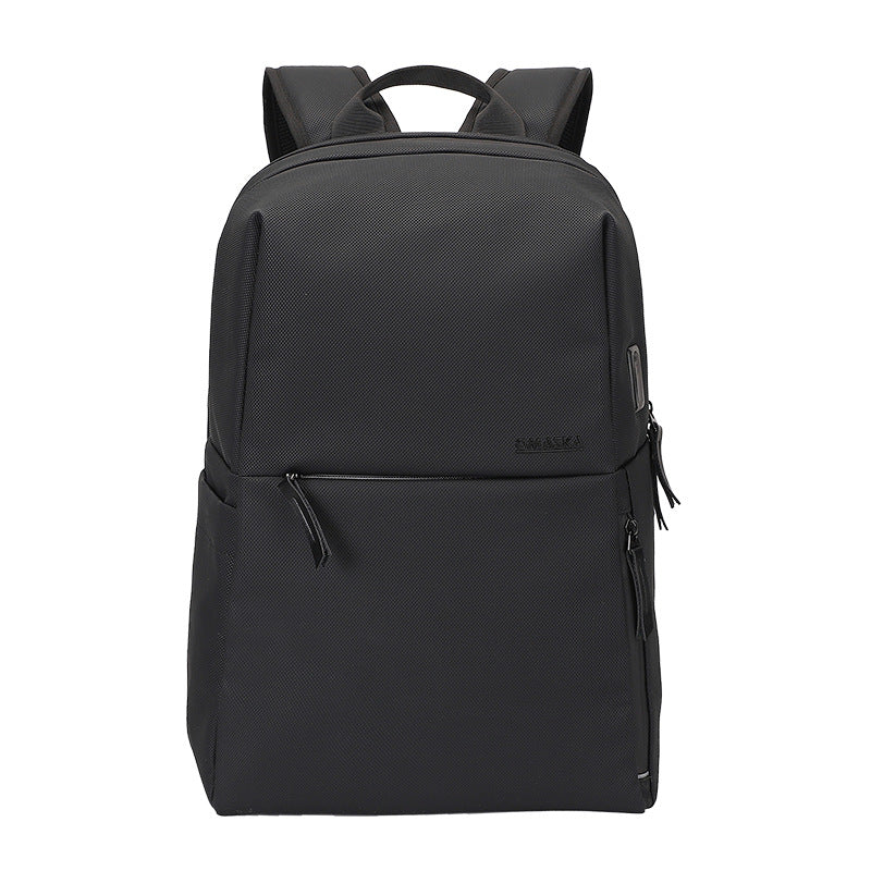Multi-Functional Backpack 
Maetiva