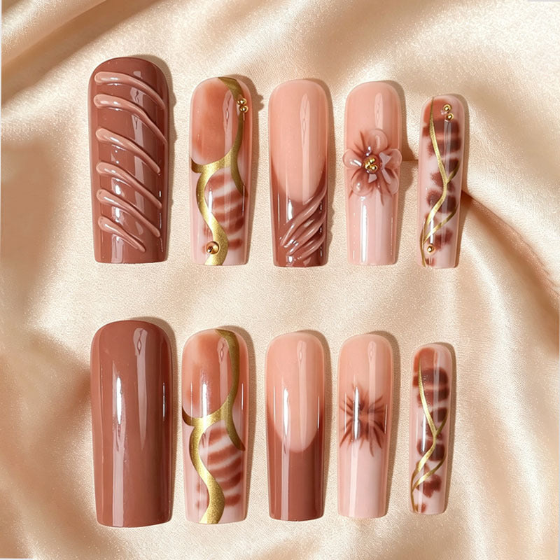 Creative Press-On Nail Tip Collection 
Maetiva