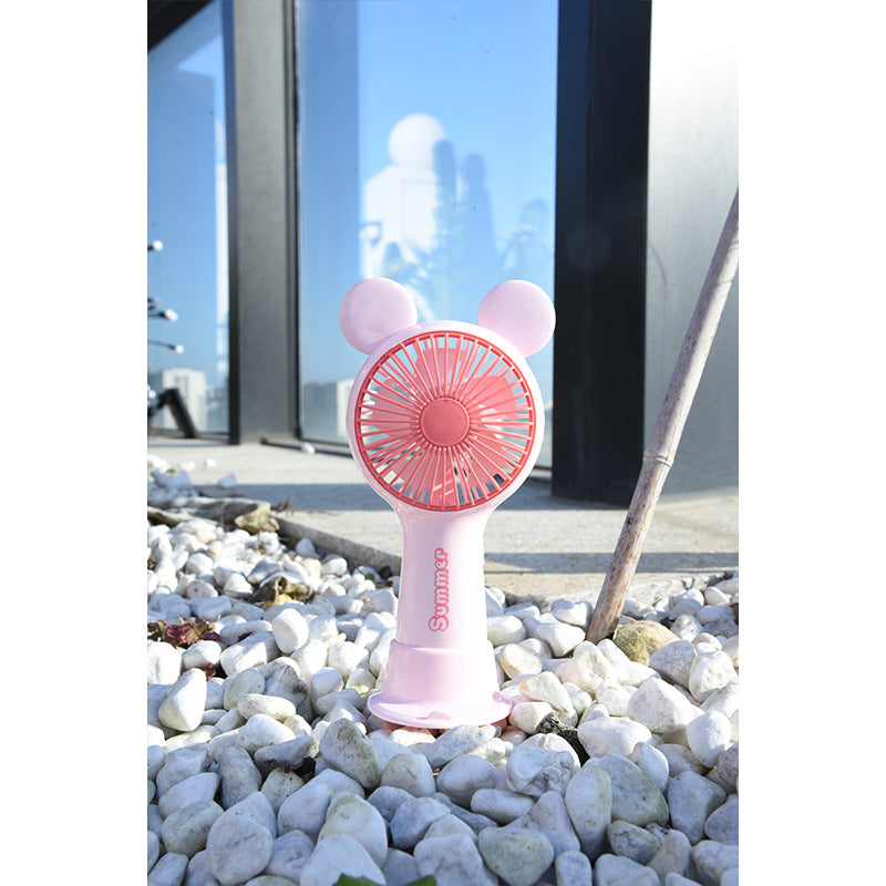 Oscillating USB Desk Fan 
Maetiva