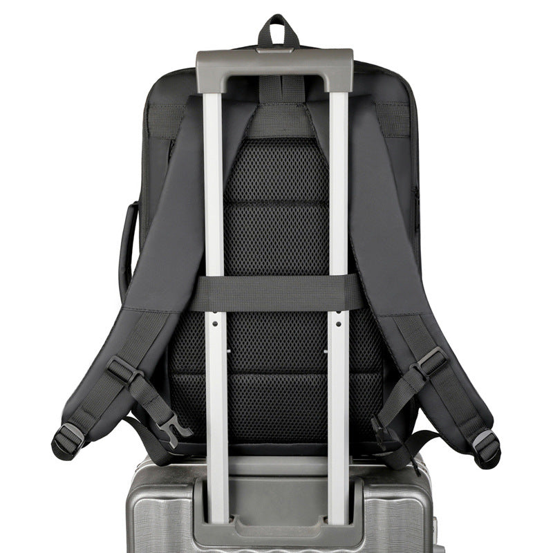 Ergonomic Laptop Backpack with Versatile Compartments 
Maetiva