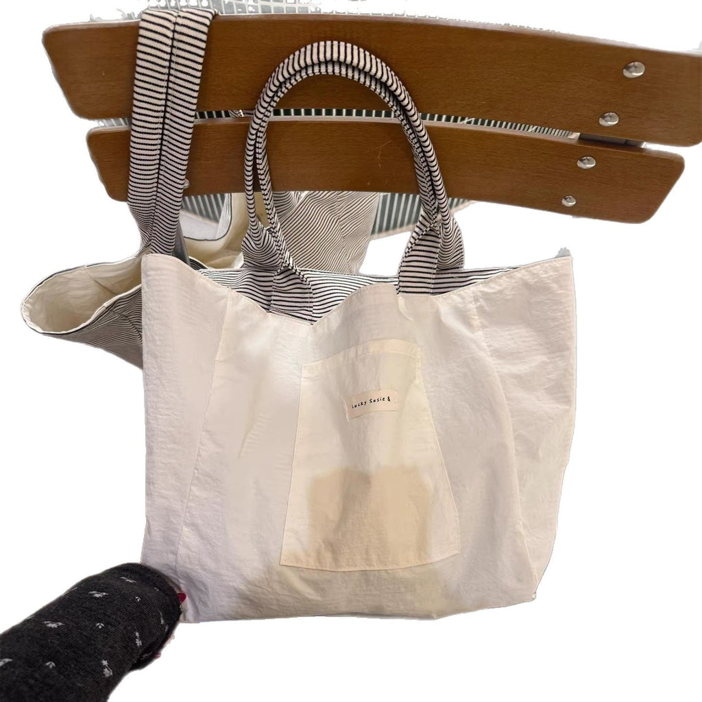 Shopping bag 
Maetiva