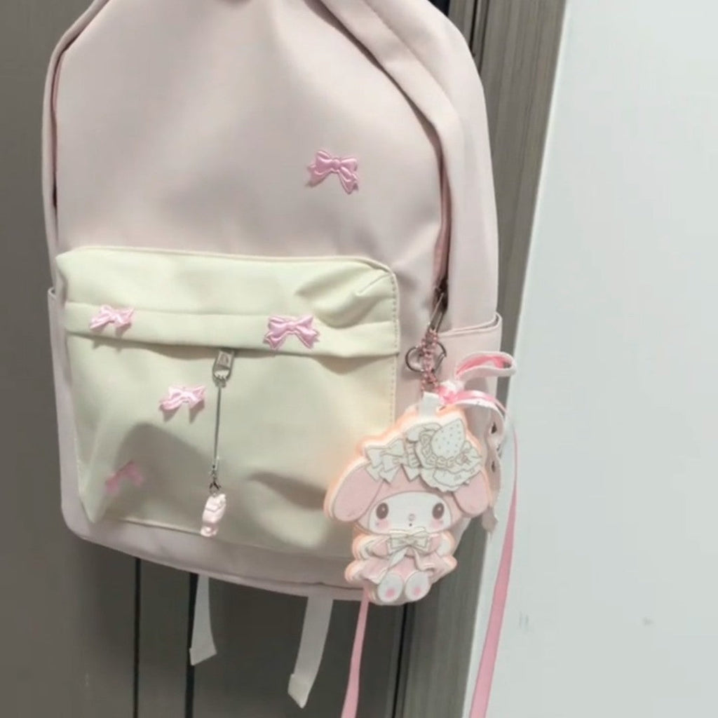 Cute Character-Themed Backpack 
Maetiva