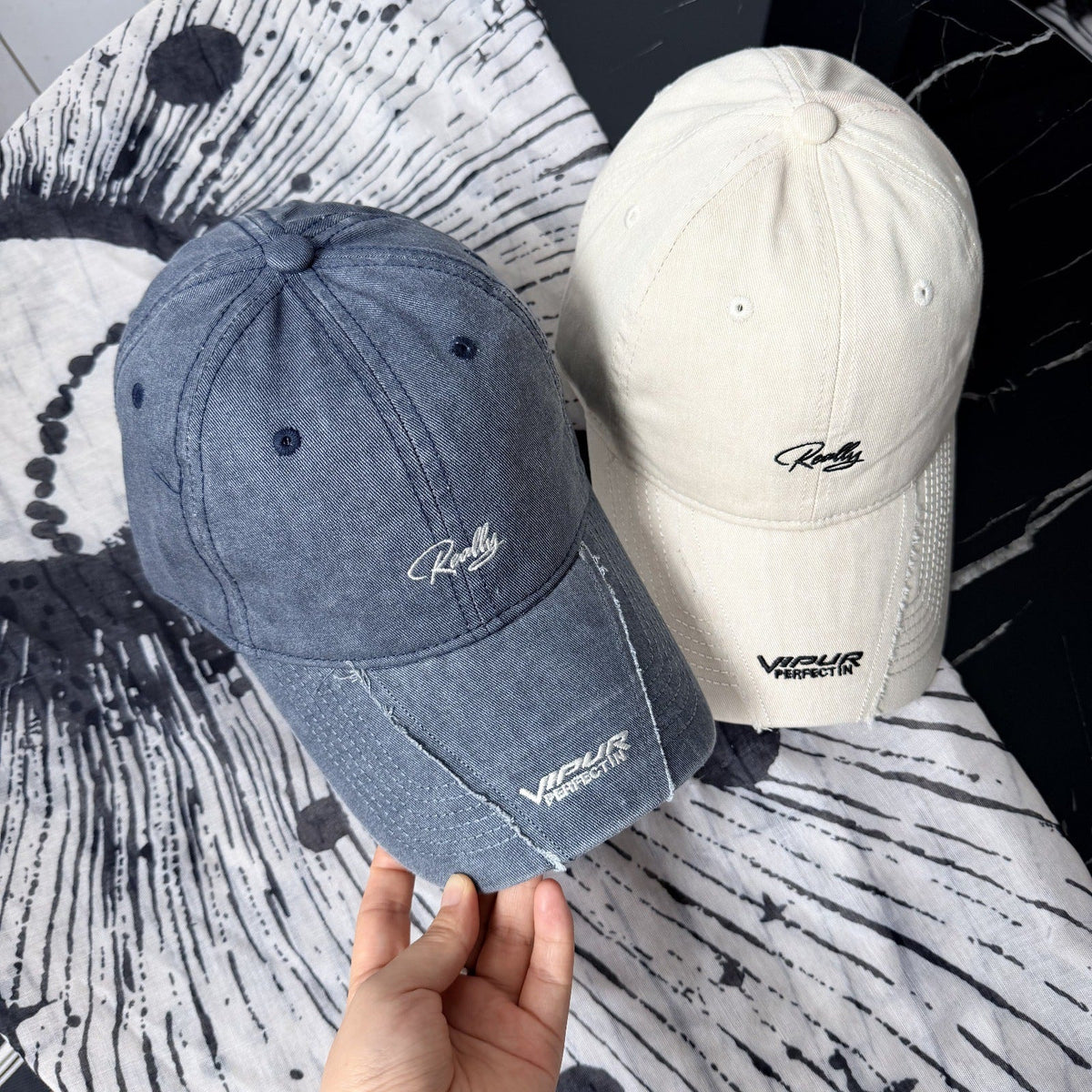 Women's Casual Cotton Adjustable Baseball Cap 
Maetiva