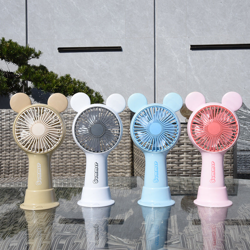 Oscillating USB Desk Fan 
Maetiva