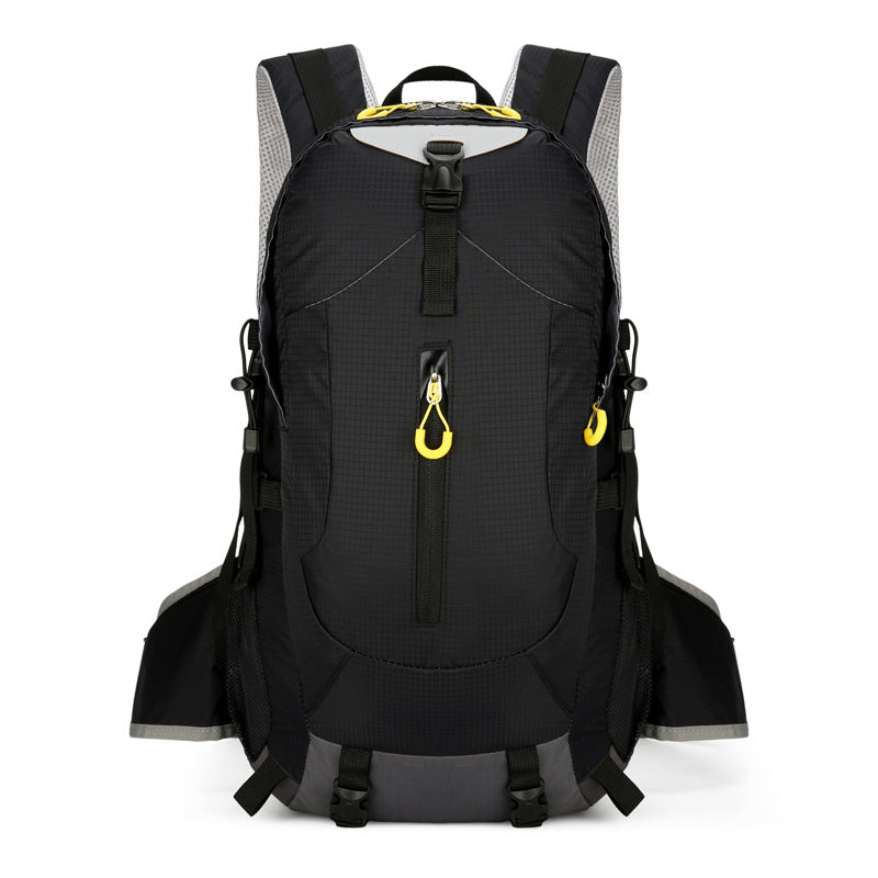 Outdoor Rucksack with Ergonomic Back Padding 
Maetiva