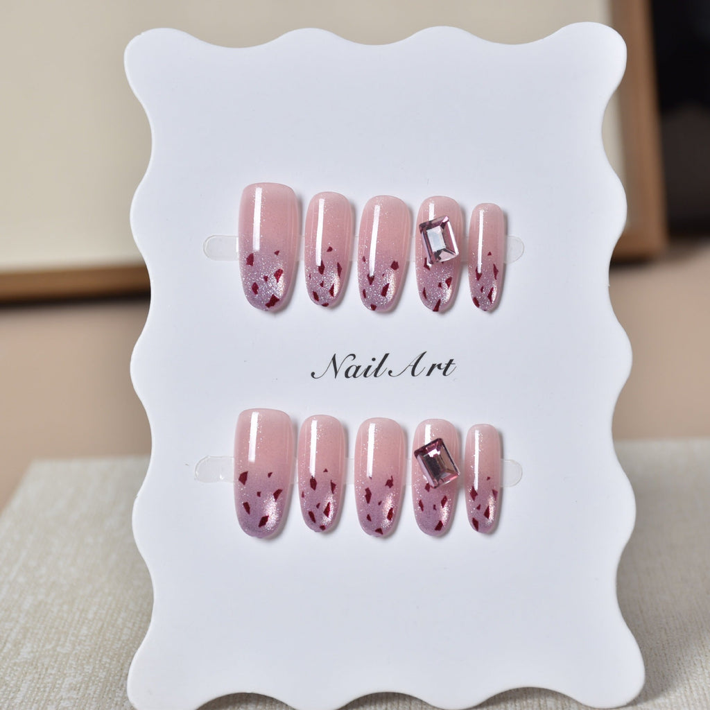 Premium Press-On Nail Extensions 
Maetiva