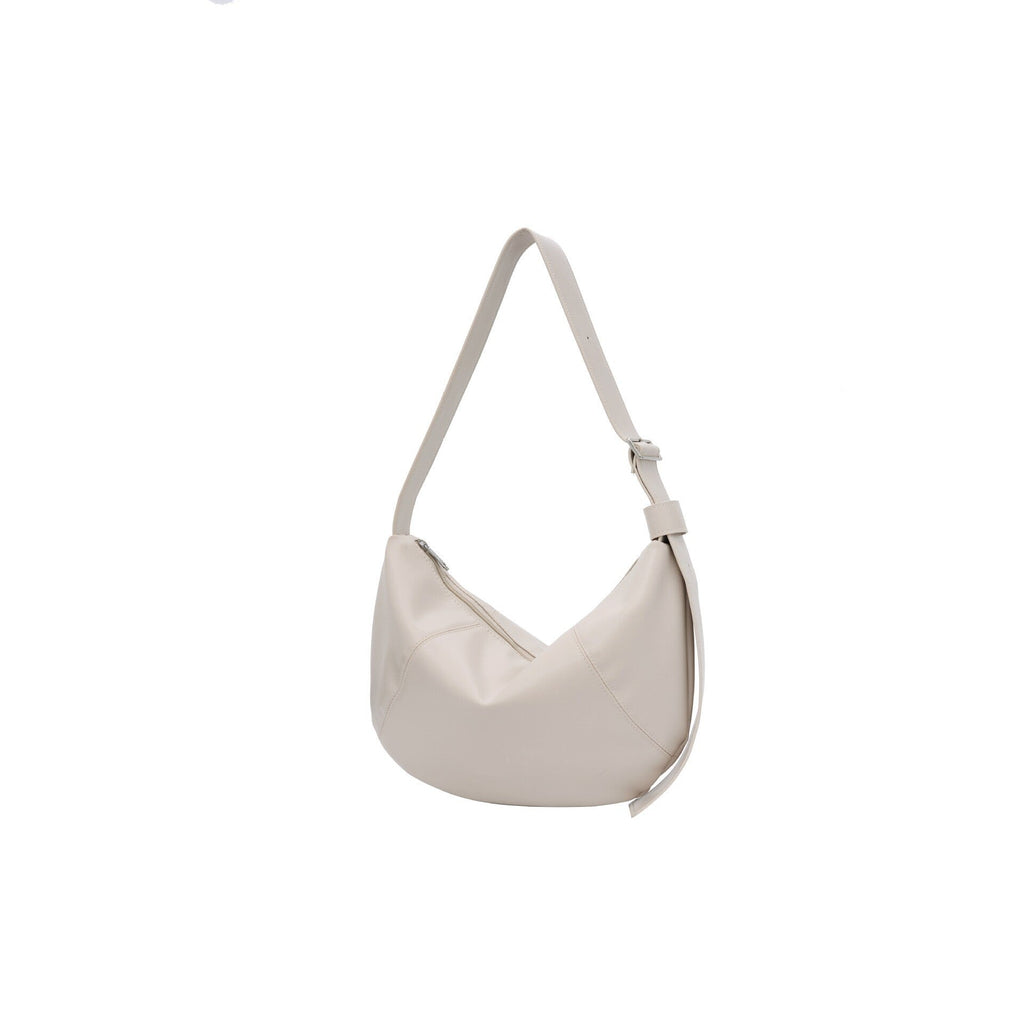 Elegant shoulder bag with multifunctional compartments 
Maetiva