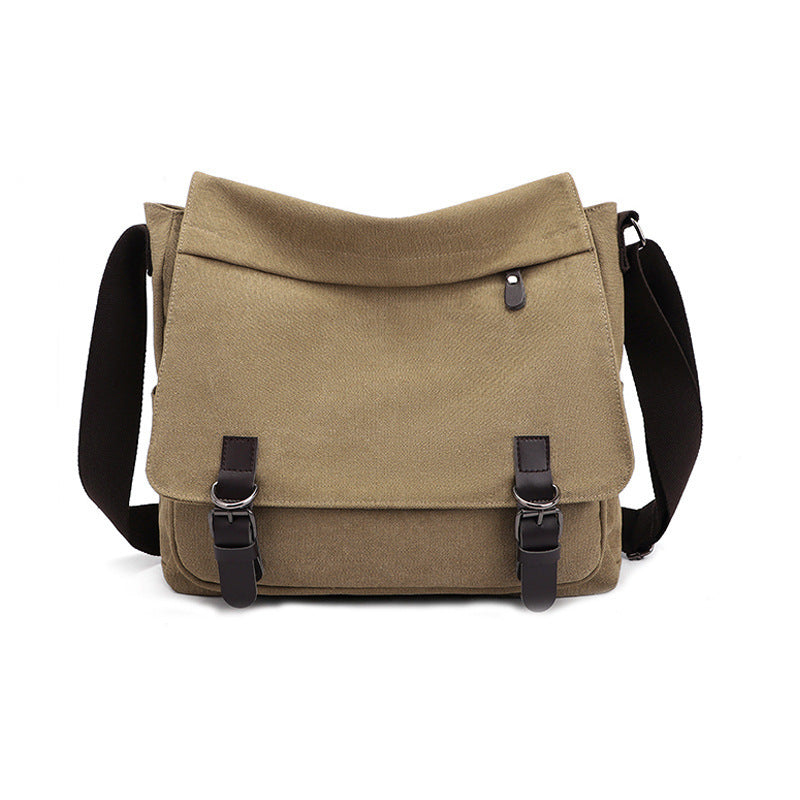 Practical shoulder bag 
Maetiva