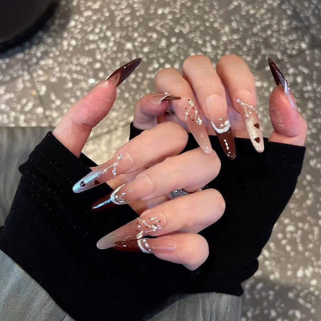 Glamorous Crystal-Studded Stiletto Press-On Nails 
Maetiva