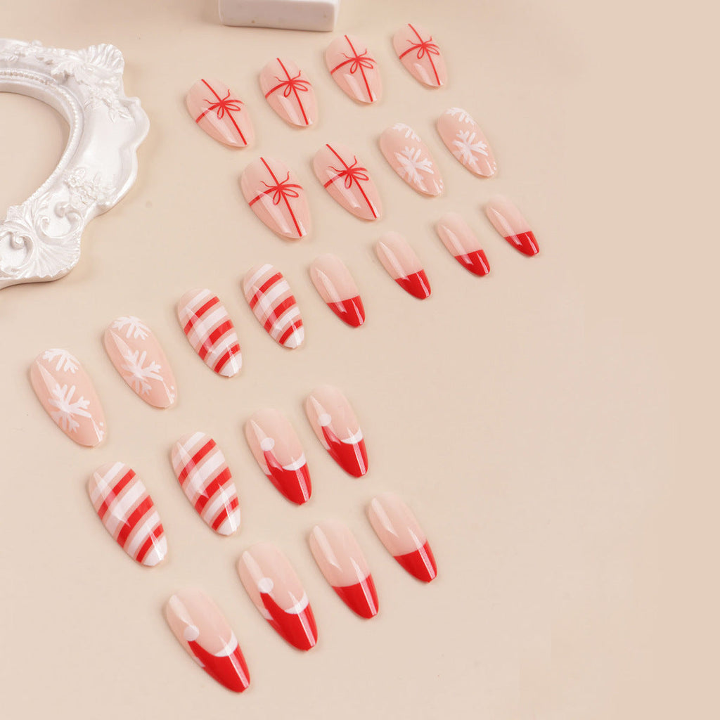 Decorative Nail Art 
Maetiva