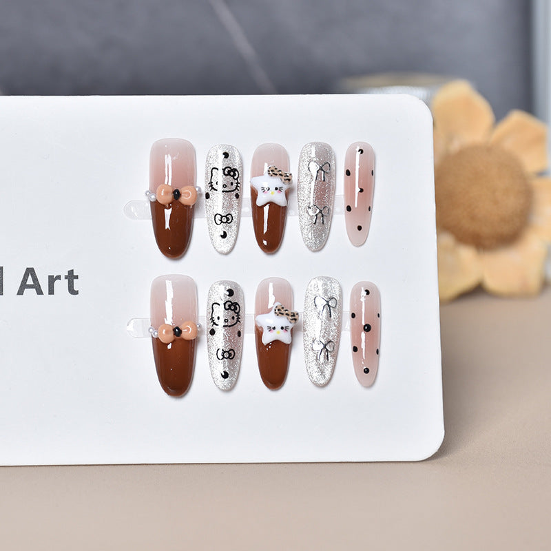 Decorative Nail Art Extensions 
Maetiva