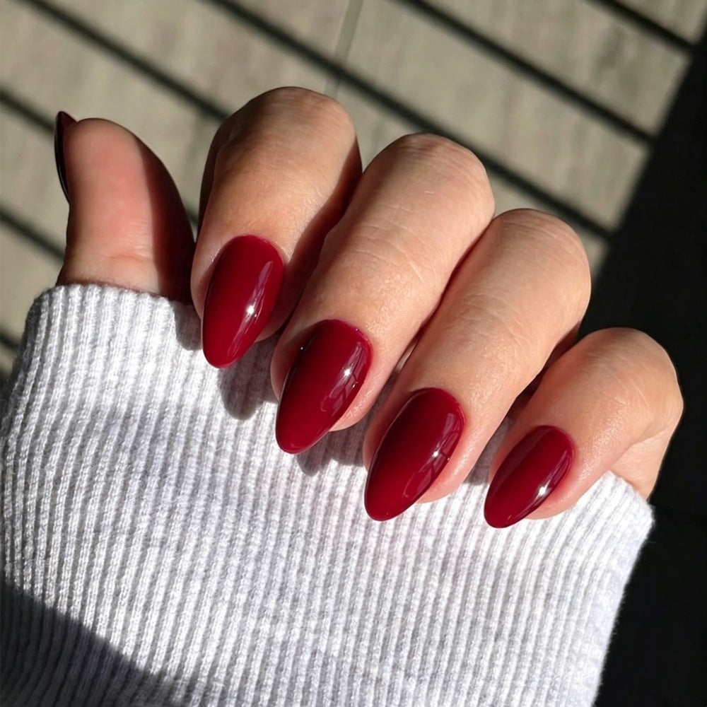 Artificial nails with modern night motif 
Maetiva