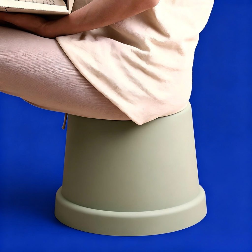 Flower pot 
Maetiva