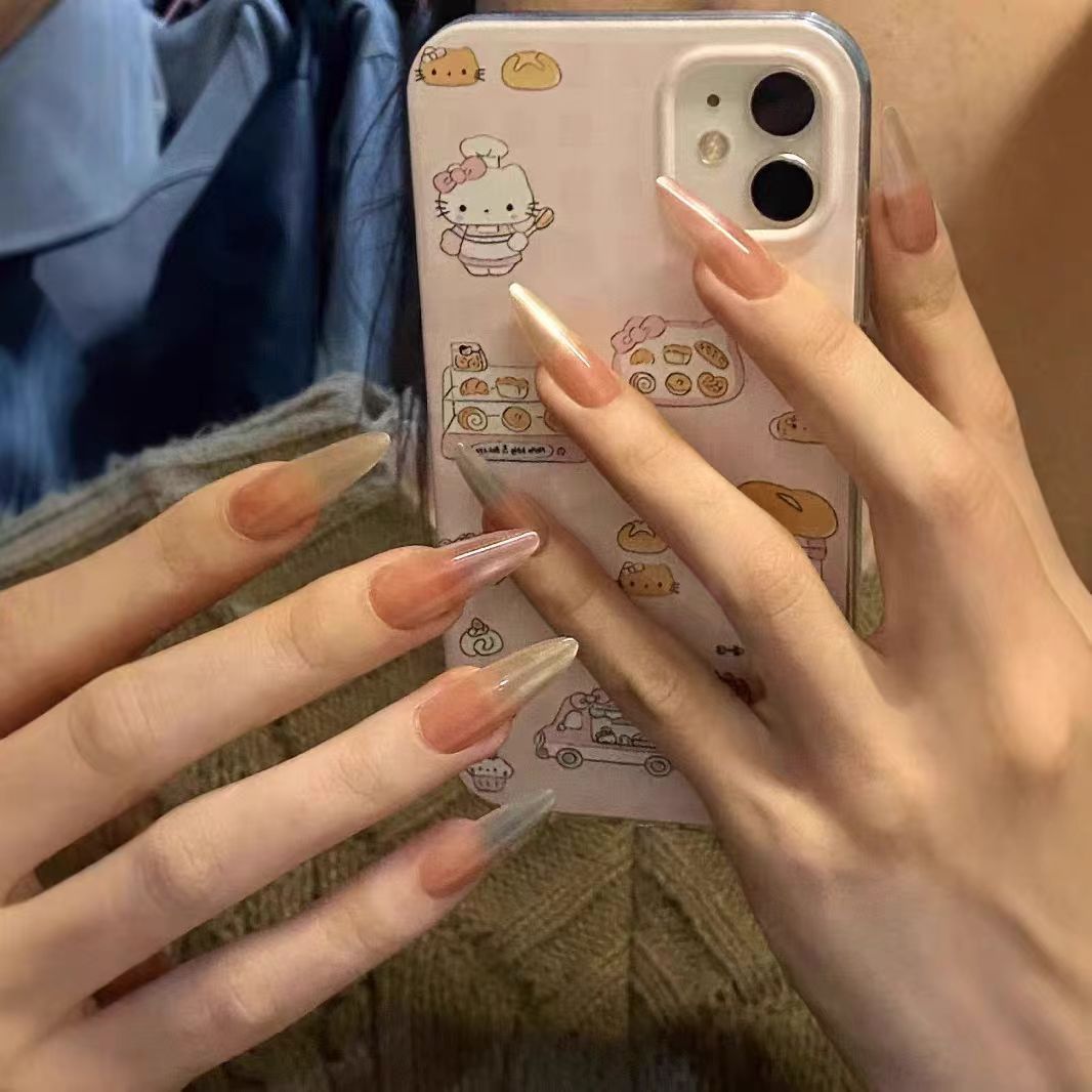 Ombre Glossy Press-On Nail Extensions 
Maetiva