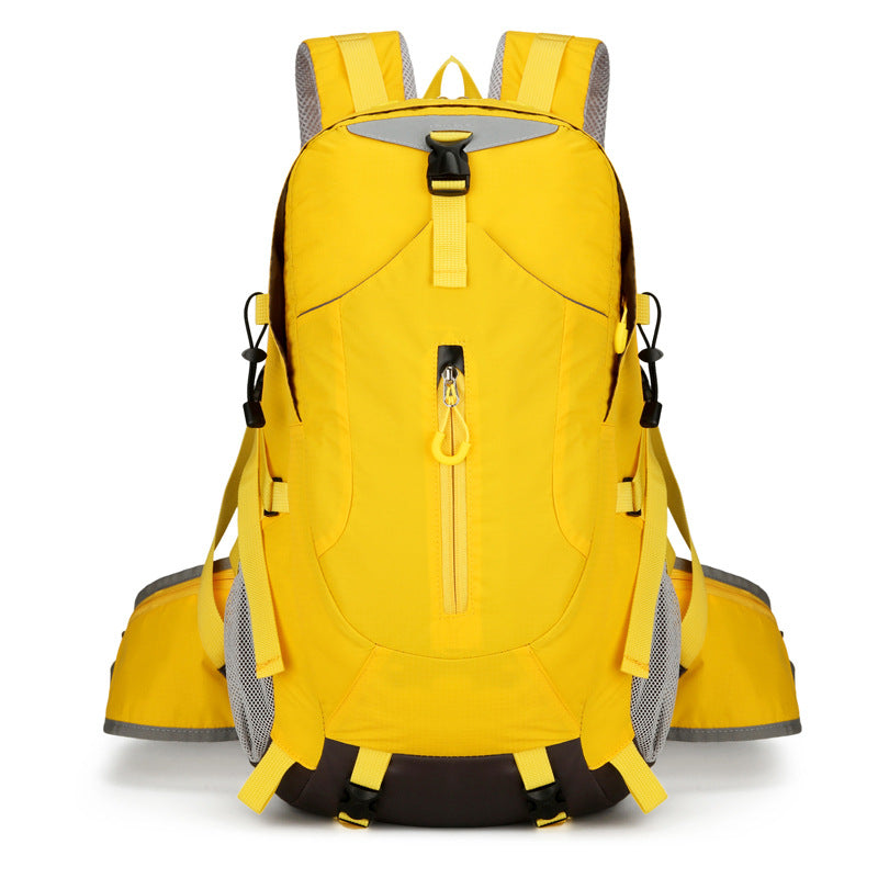 Outdoor Rucksack with Ergonomic Back Padding 
Maetiva