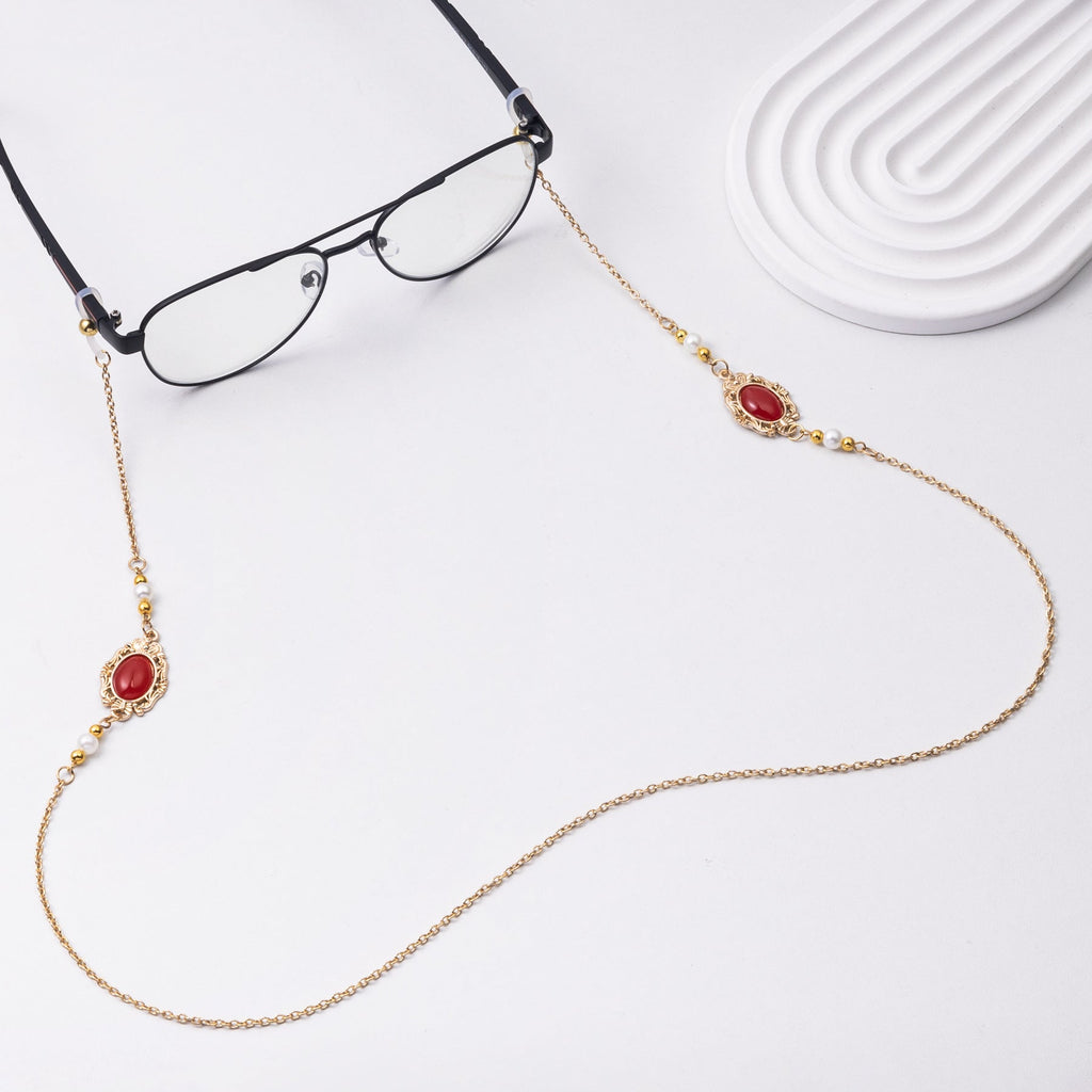 Elegant Beaded Eyewear Chain 
Maetiva