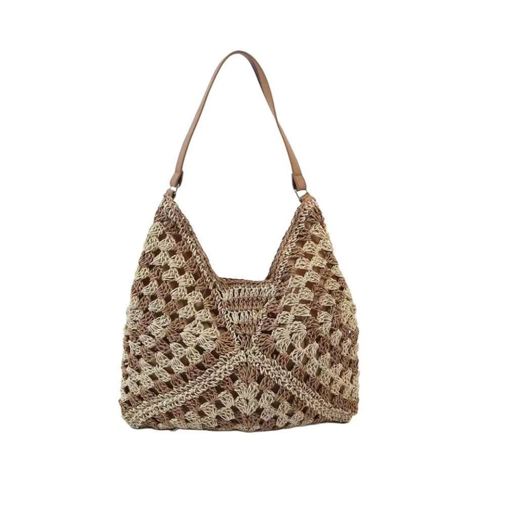 Handbag with Modern Macrame Structure 
Maetiva